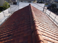 耐震の為に重たい土葺瓦屋根から金属製の屋根材に変更